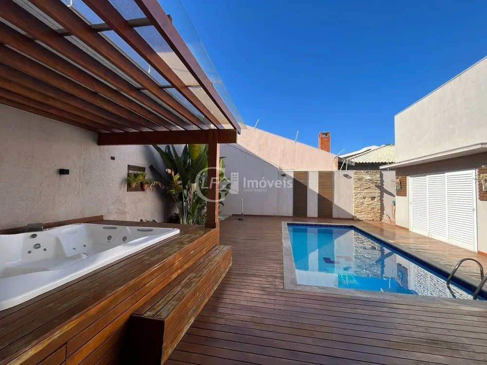 Casa, 3 quartos, 360 m² - Foto 18
