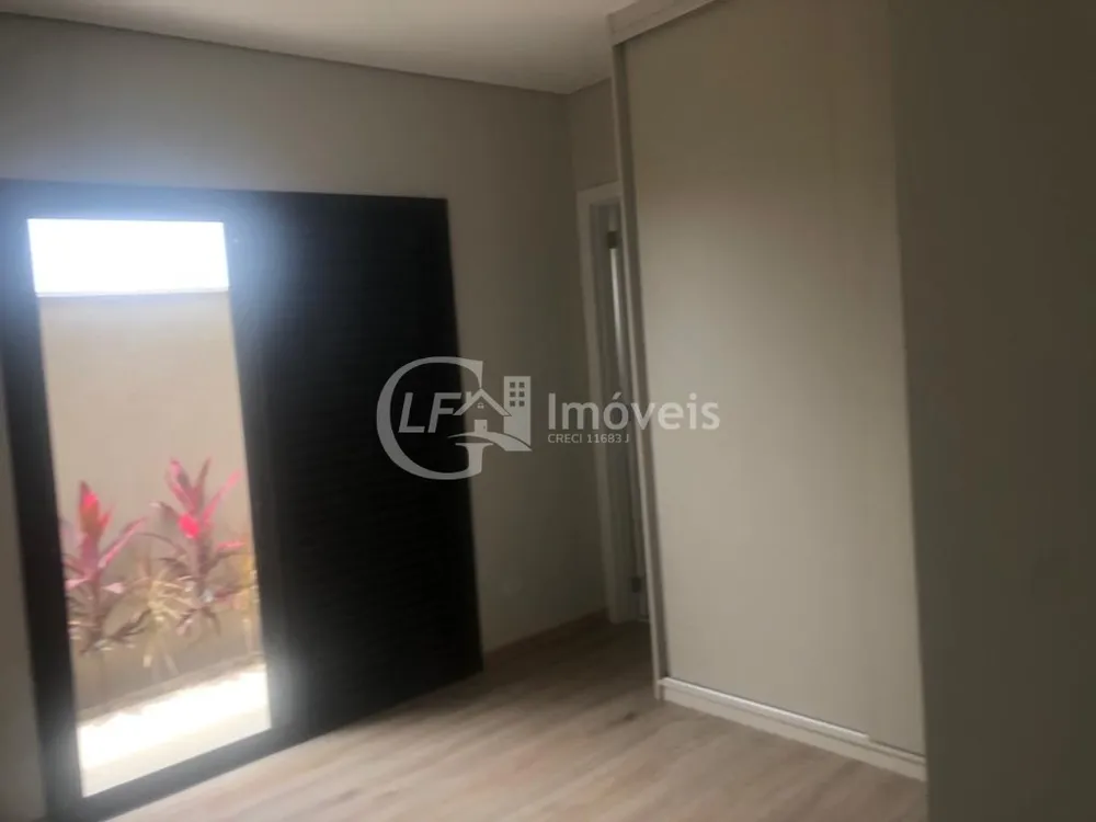 Casa, 4 quartos, 237 m² - Foto 8
