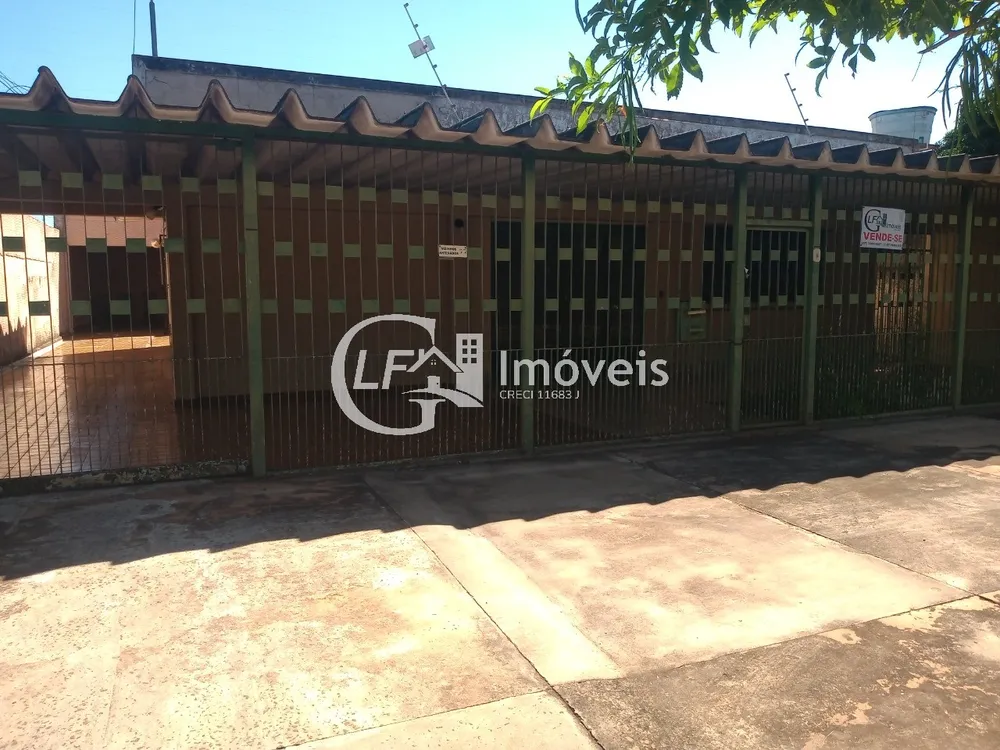 Casa, 4 quartos, 400 m² - Foto 1