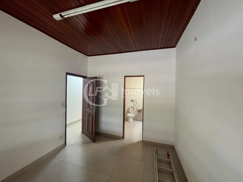 Prédio Inteiro - Foto 18