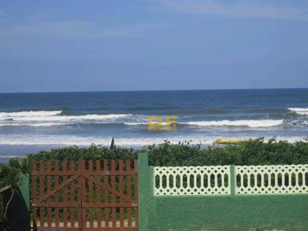 Casa, 2 quartos, 200 m² - Foto 1