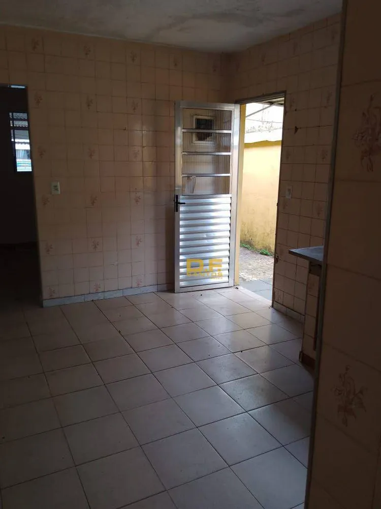 Casa, 1 quarto, 76 m² - Foto 2