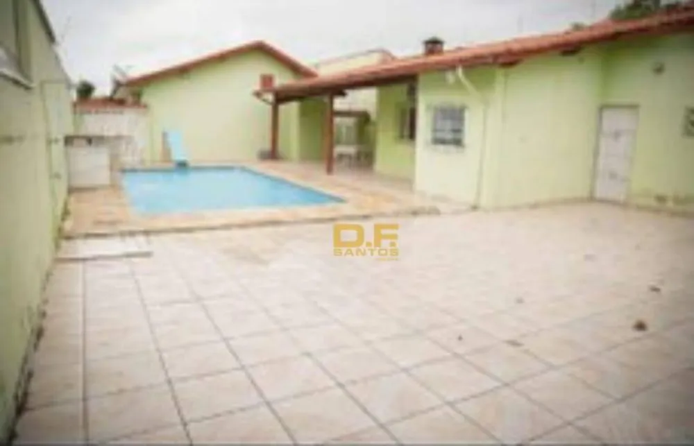 Casa, 5 quartos, 200 m² - Foto 1