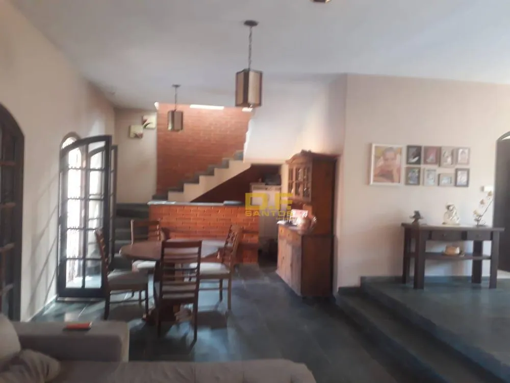 Casa, 4 quartos, 200 m² - Foto 2