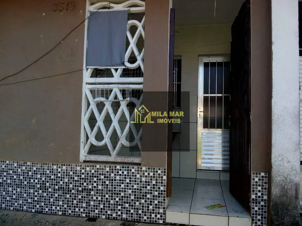 Casa, 3 quartos, 64 m² - Foto 1
