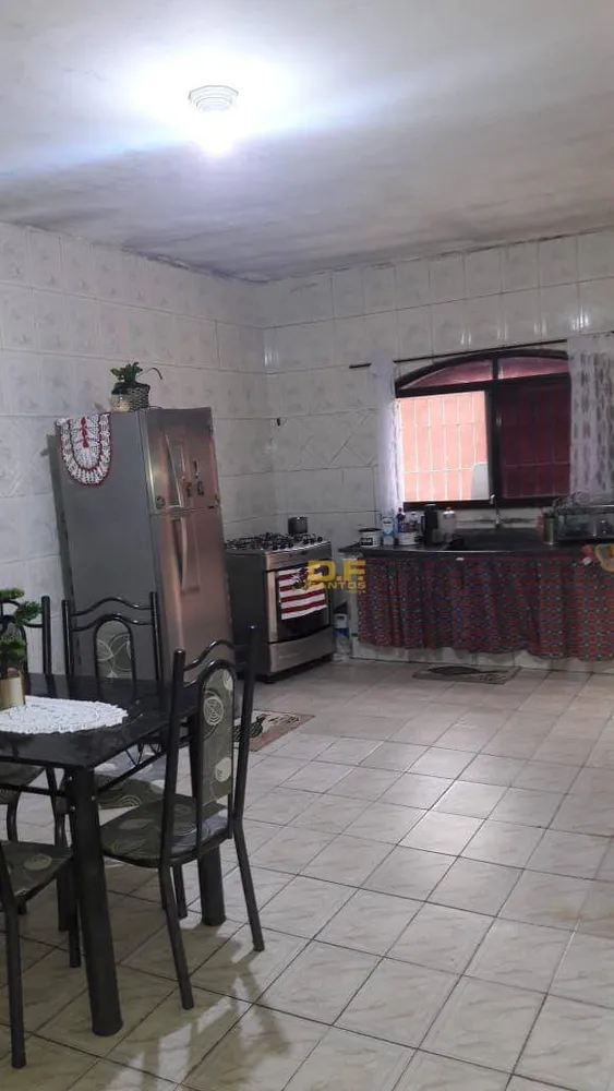 Casa, 3 quartos, 230 m² - Foto 4