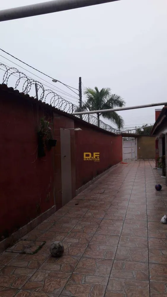 Casa, 3 quartos, 230 m² - Foto 2