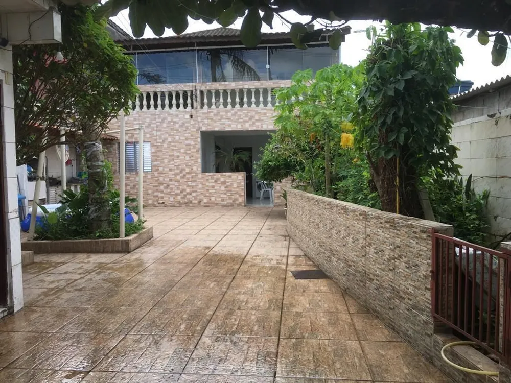 Sobrado, 6 quartos, 300 m² - Foto 1