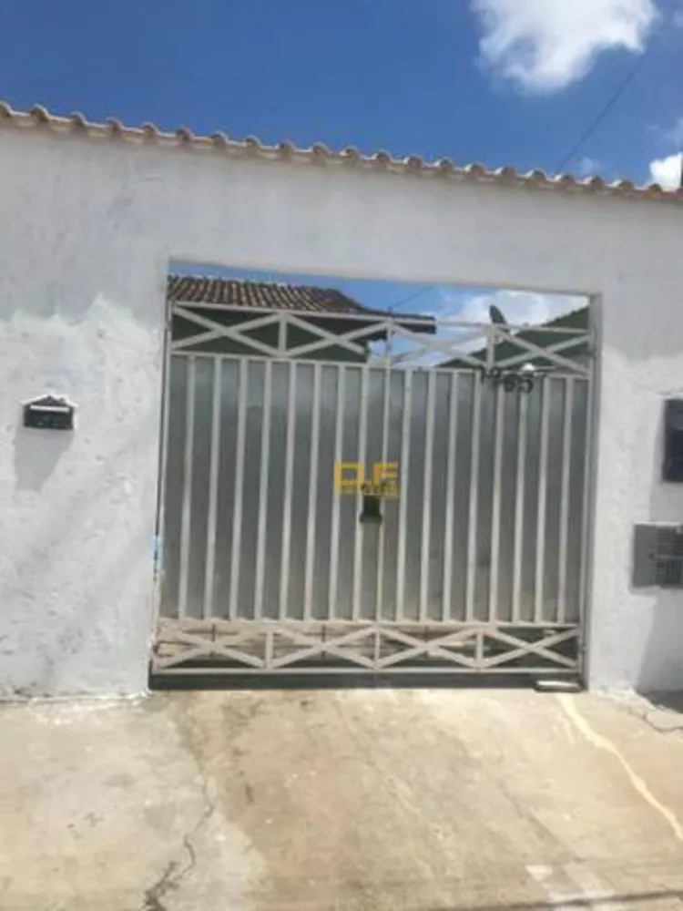 Casa, 2 quartos, 62 m² - Foto 1