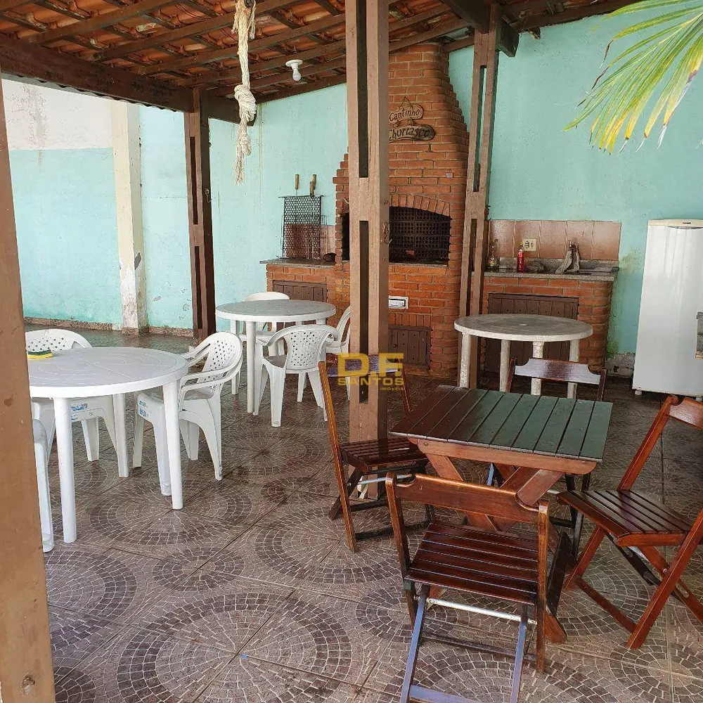 Casa, 3 quartos, 200 m² - Foto 2