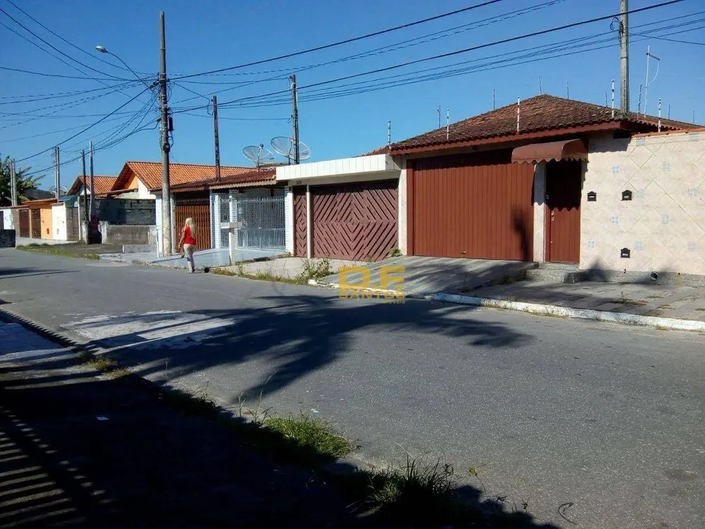 Casa, 3 quartos, 1 m² - Foto 2