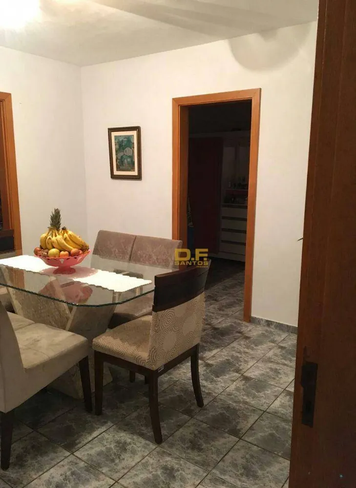 Sobrado, 6 quartos, 196 m² - Foto 4