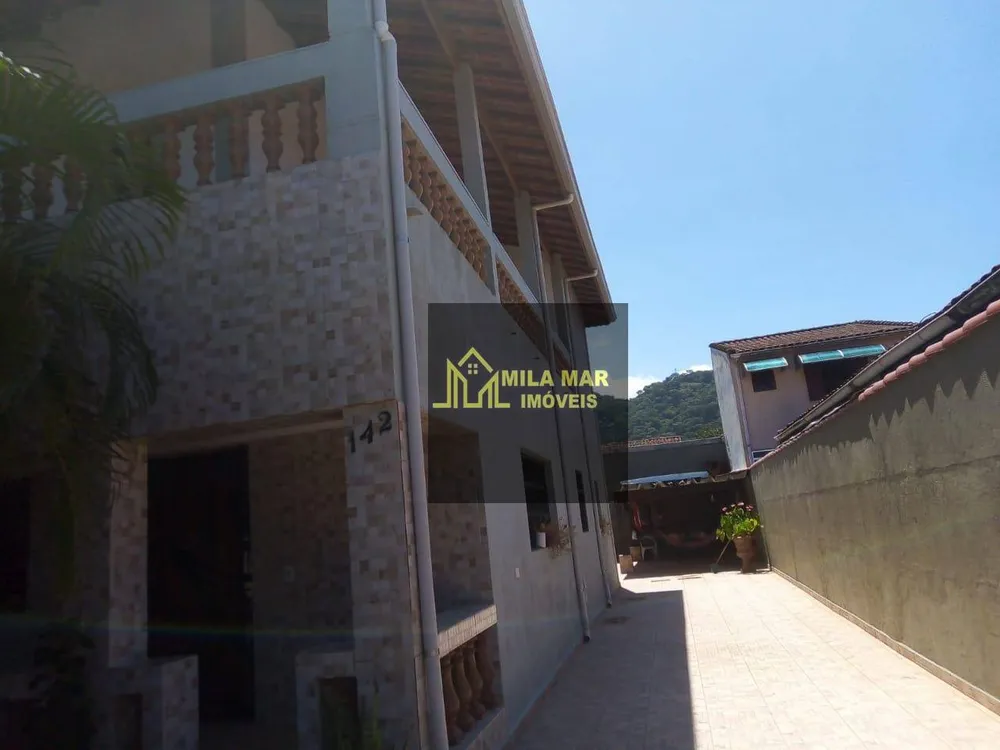 Casa, 3 quartos, 223 m² - Foto 1