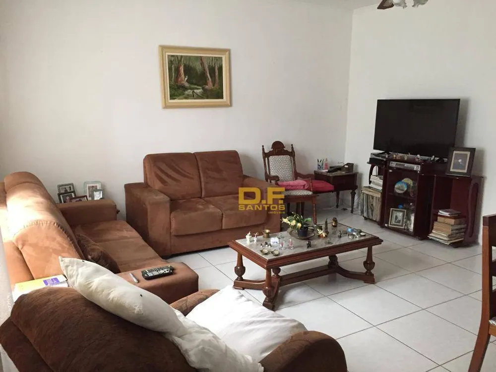 Casa, 4 quartos, 154 m² - Foto 1