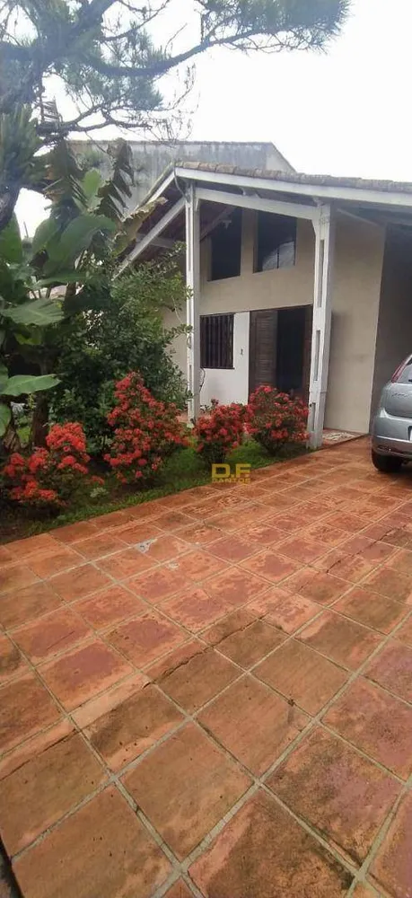 Casa, 4 quartos, 146 m² - Foto 1