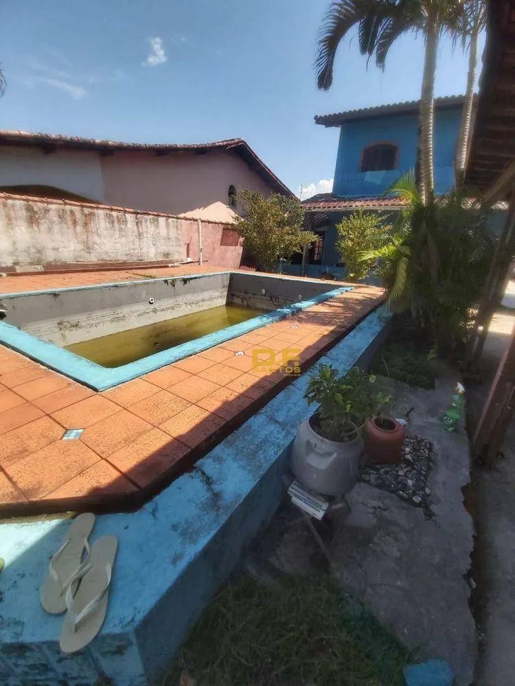 Casa, 3 quartos, 230 m² - Foto 2