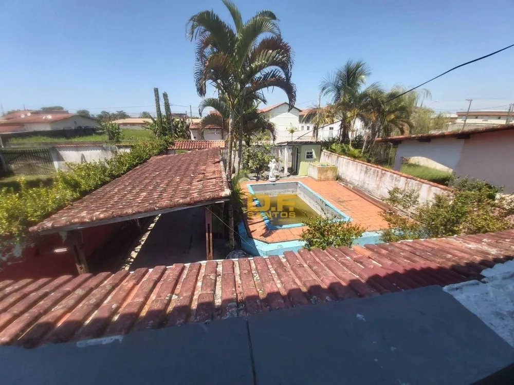 Casa, 3 quartos, 230 m² - Foto 3