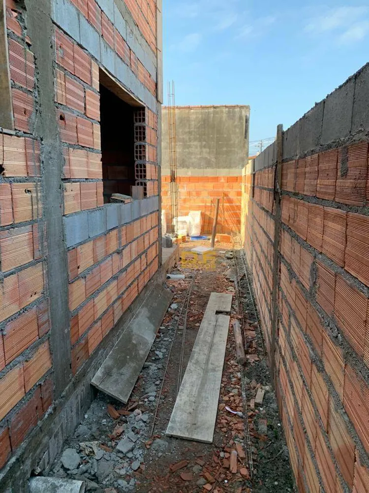 Casa, 2 quartos, 60 m² - Foto 1