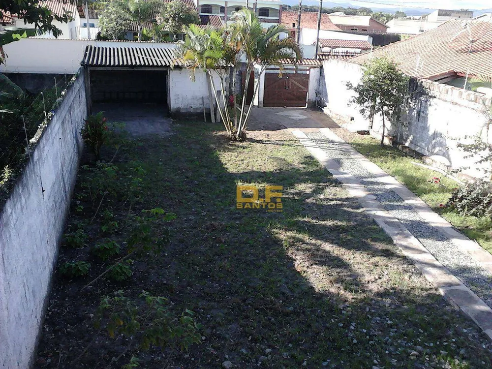 Casa, 3 quartos, 230 m² - Foto 4