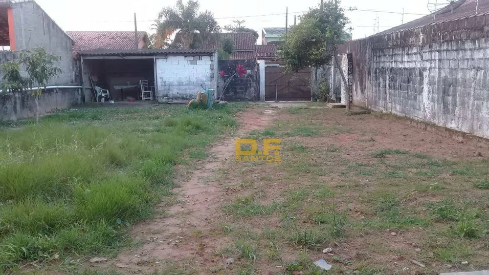 Casa, 3 quartos, 230 m² - Foto 2