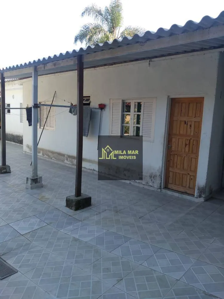 Casa, 5 quartos, 242 m² - Foto 2