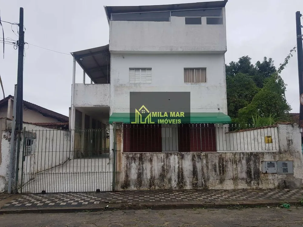 Casa, 5 quartos, 242 m² - Foto 1
