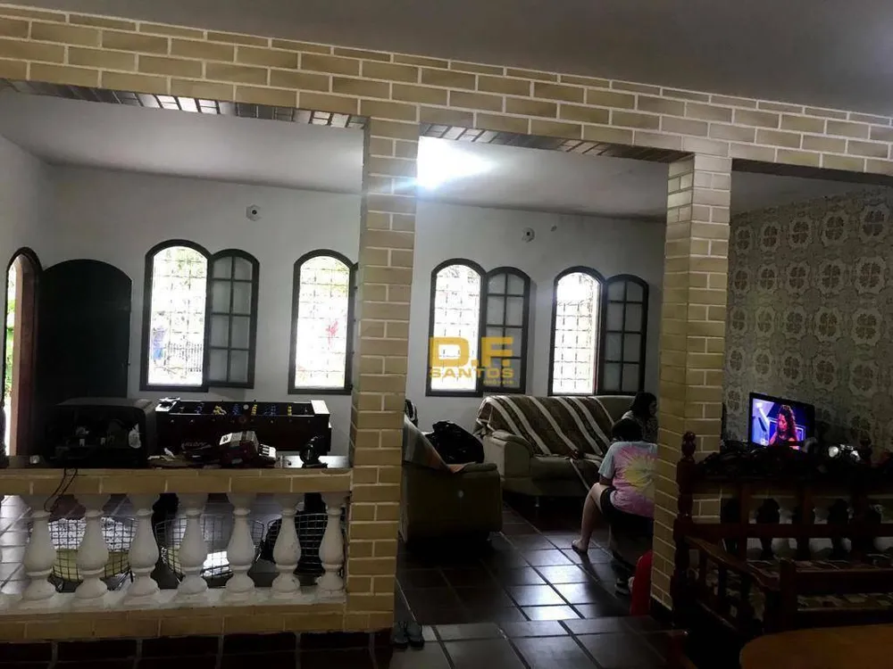 Casa, 4 quartos, 256 m² - Foto 2