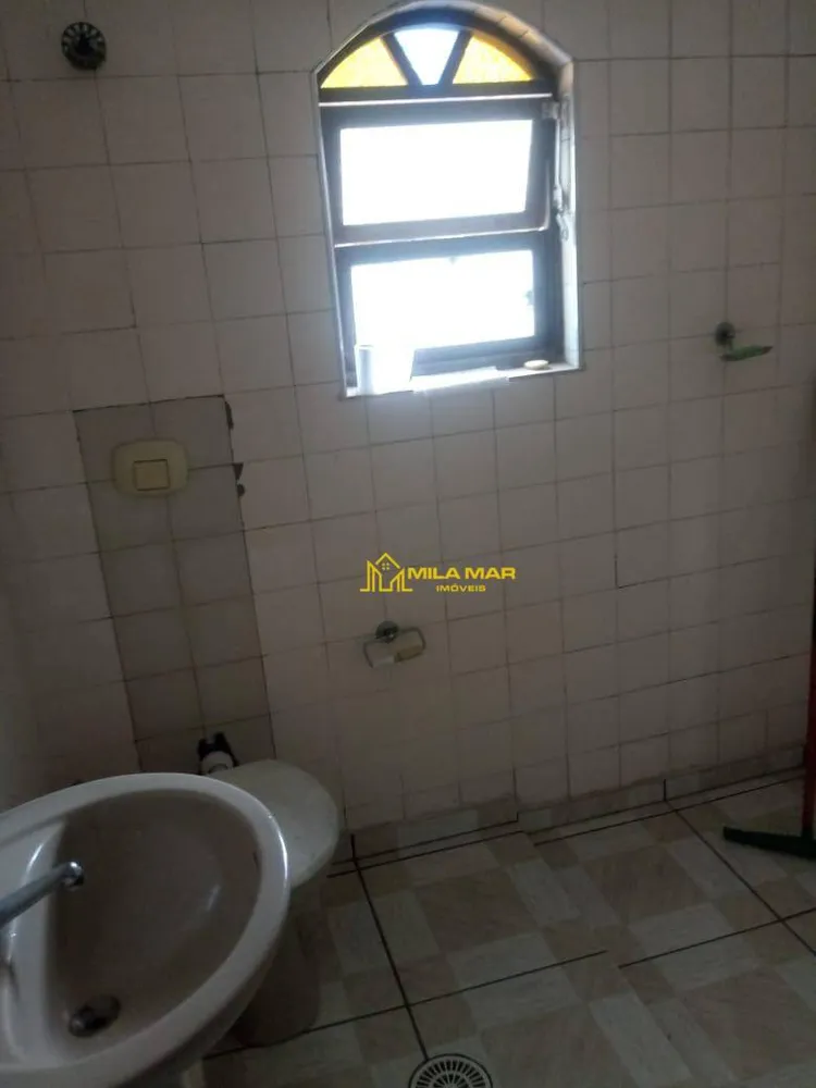 Casa, 3 quartos, 200 m² - Foto 2