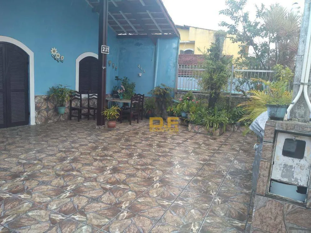 Casa, 4 quartos, 113 m² - Foto 1
