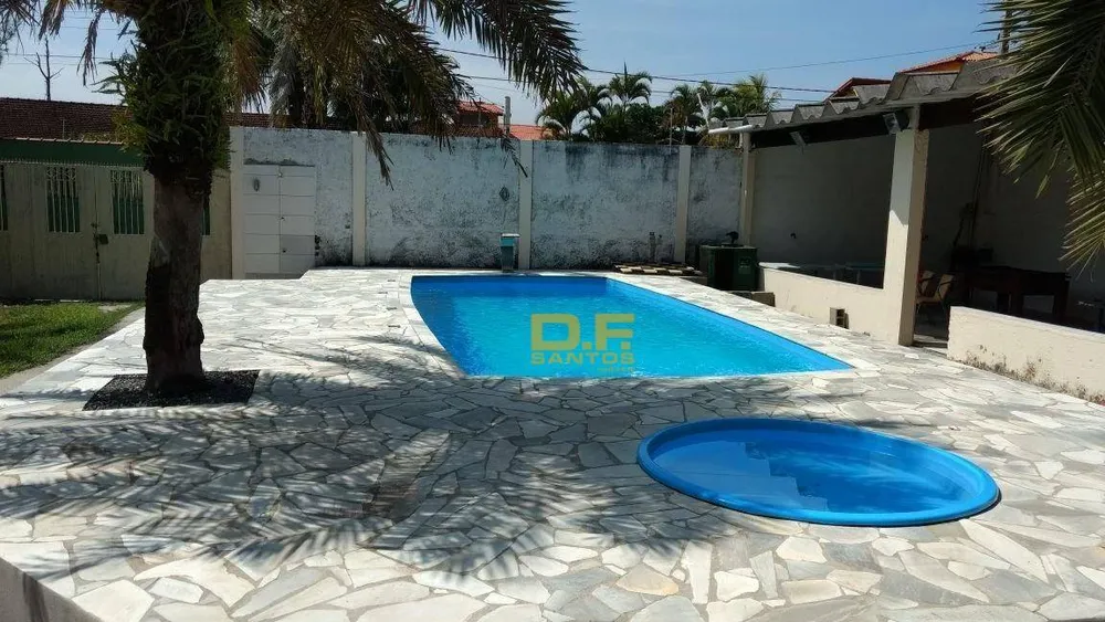 Sobrado, 2 quartos, 1000 m² - Foto 1