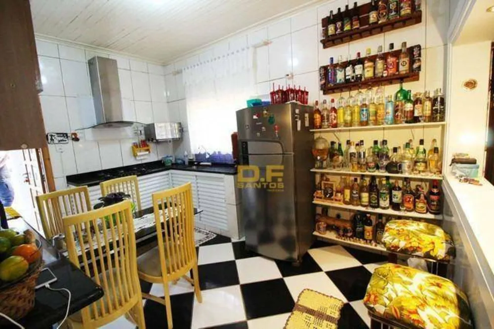 Casa, 2 quartos, 220 m² - Foto 3