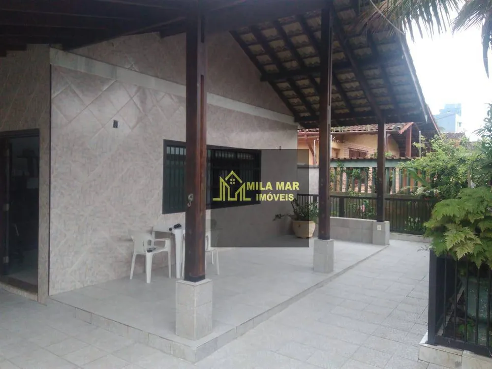 Casa, 5 quartos, 282 m² - Foto 1