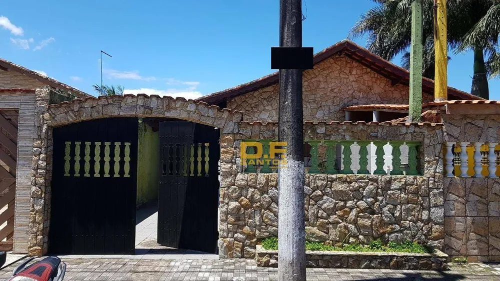 Casa, 3 quartos, 109 m² - Foto 1
