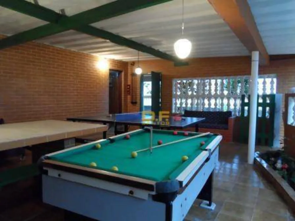 Casa, 3 quartos, 330 m² - Foto 1