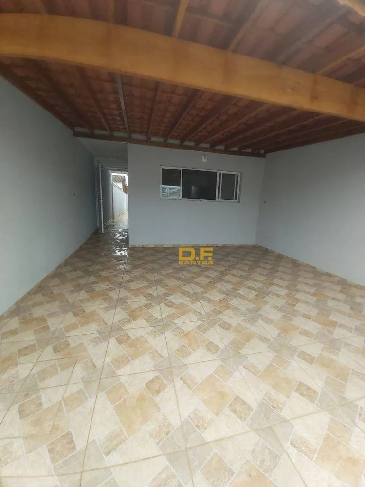 Casa, 3 quartos, 118 m² - Foto 1
