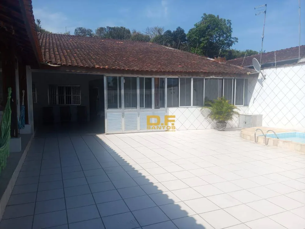 Casa, 3 quartos, 140 m² - Foto 1