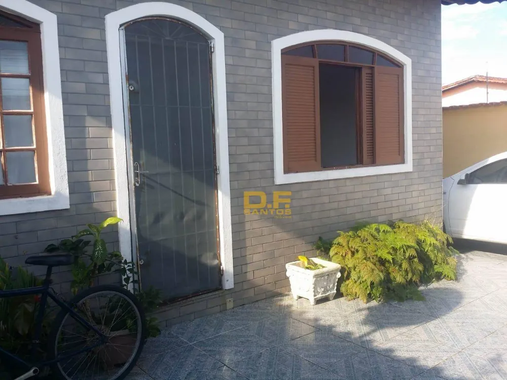 Casa, 3 quartos, 165 m² - Foto 1