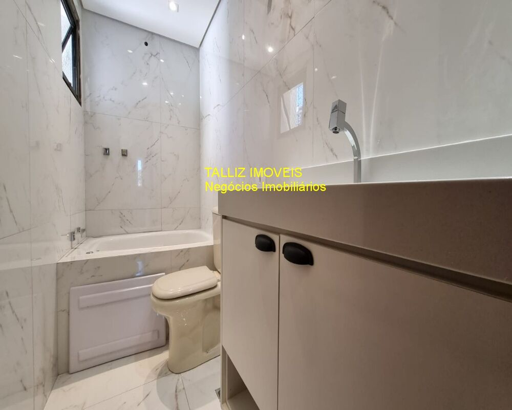 Apartamento à venda com 4 quartos, 194m² - Foto 3