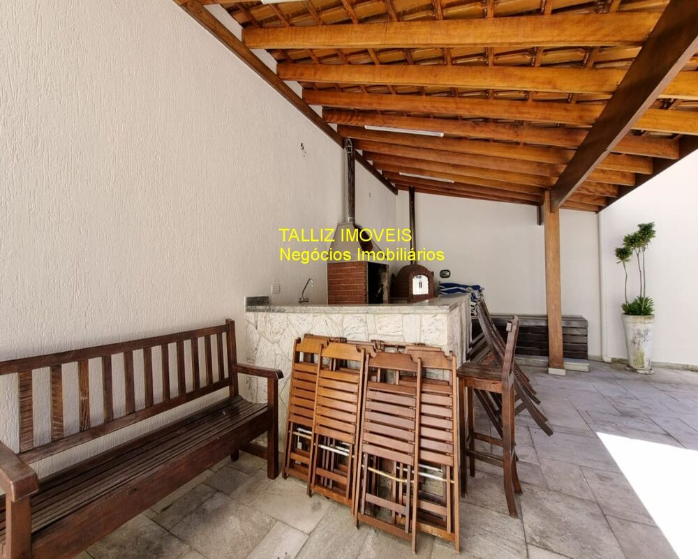 Apartamento à venda com 4 quartos, 194m² - Foto 4