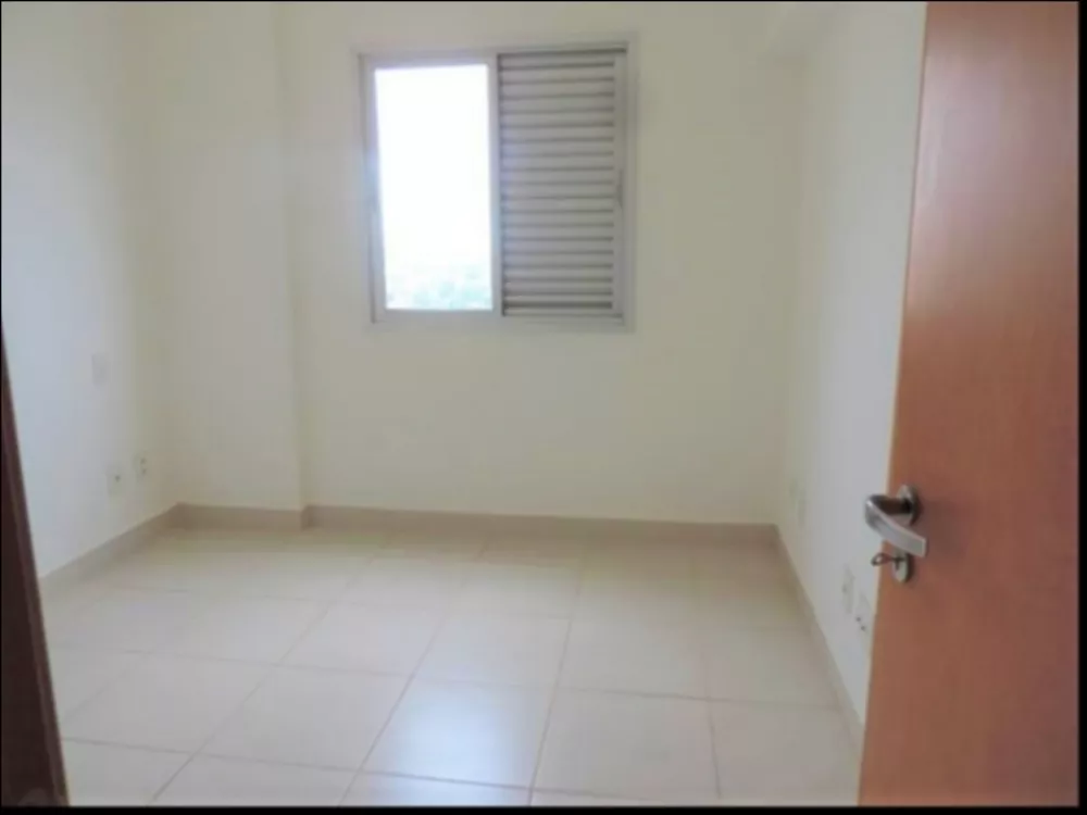 Apartamento para alugar com 3 quartos, 81m² - Foto 7