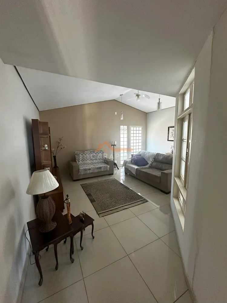 Casa, 2 quartos, 210 m² - Foto 12