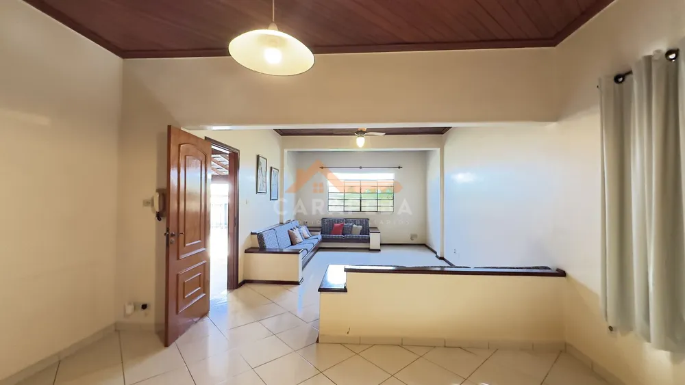Casa, 3 quartos, 218 m² - Foto 3