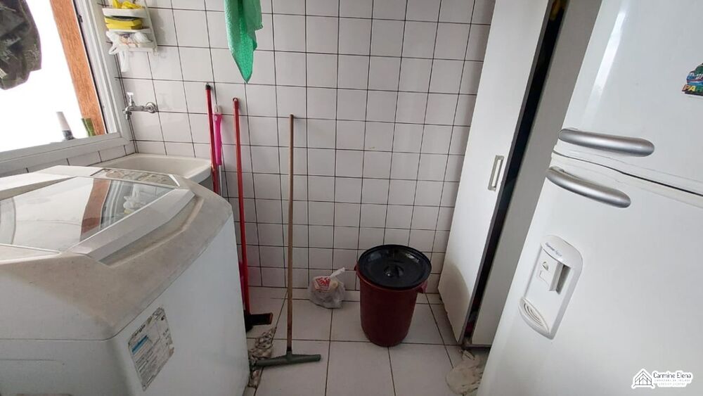 Apartamento à venda com 2 quartos, 80m² - Foto 4