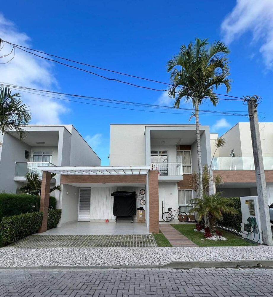 Casa de Condomínio à venda com 4 quartos, 188m² - Foto 2