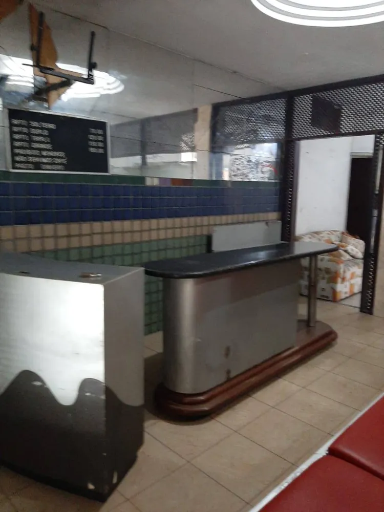 Prédio Inteiro - Foto 1