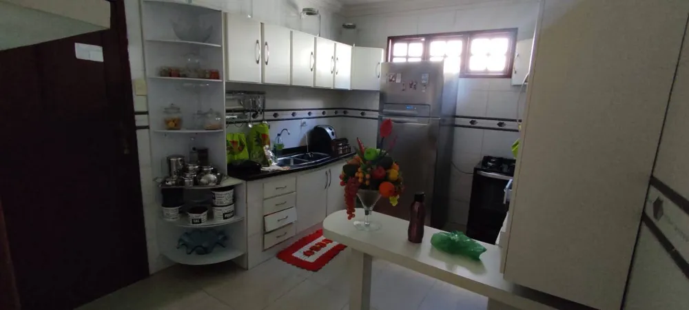 Casa, 4 quartos, 230 m² - Foto 5