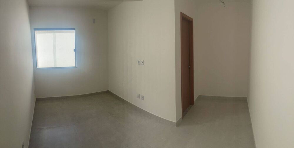 Casa à venda com 3 quartos, 77m² - Foto 3