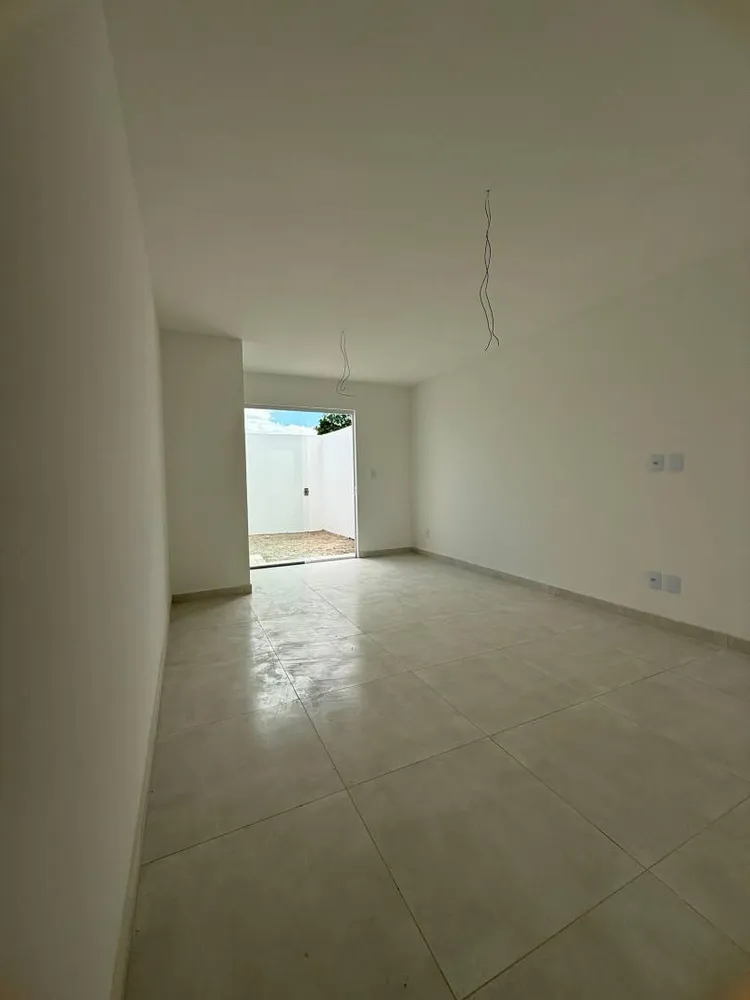 Casa, 2 quartos, 59 m² - Foto 1