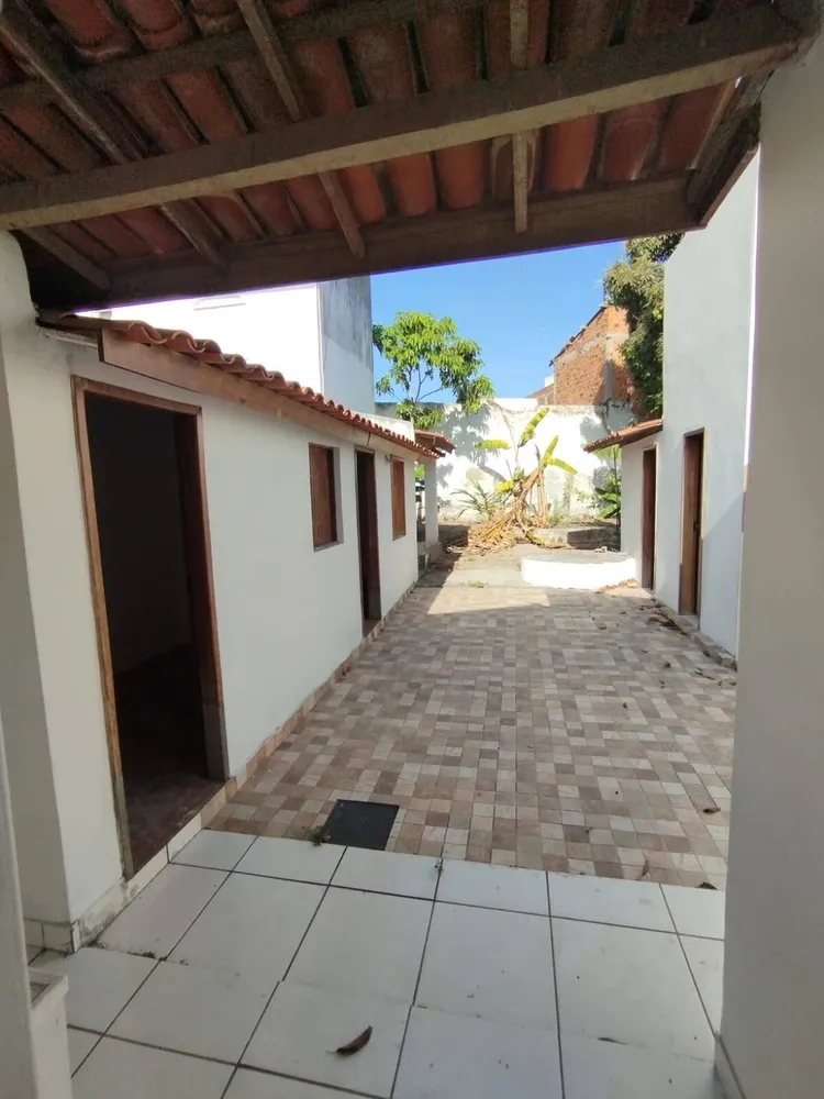 Casa, 7 quartos, 315 m² - Foto 1