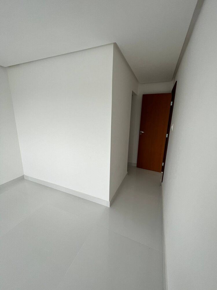 Casa, 3 quartos, 172 m² - Foto 2